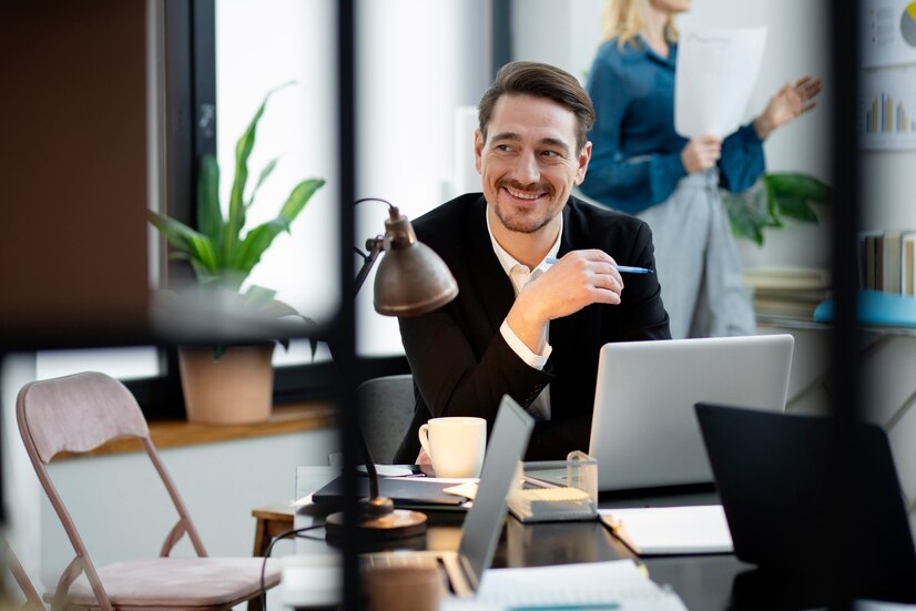 como ser feliz no trabalho